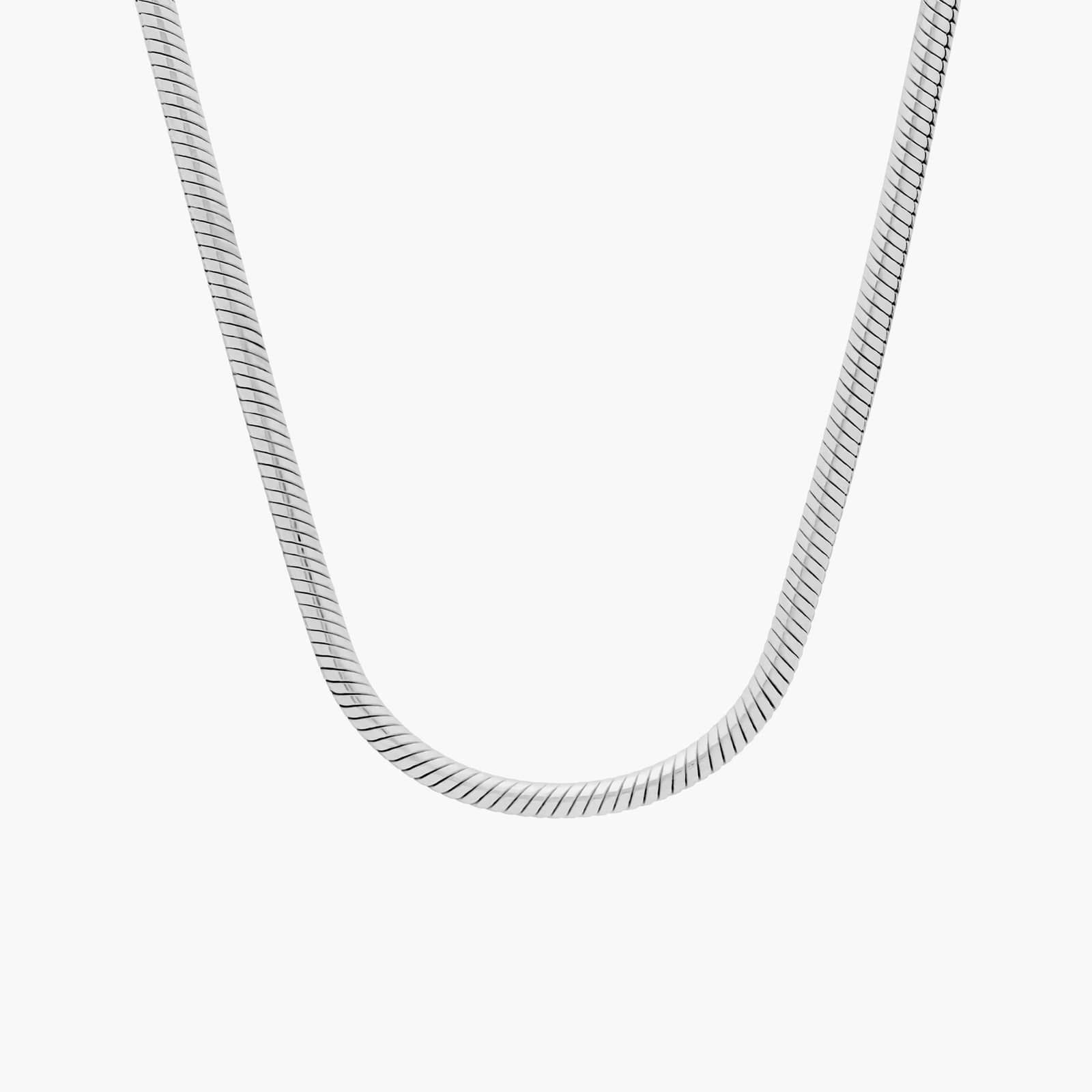 18" Snake Chain Necklace in Sterling Silver (1.5 mm)