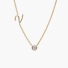 Chain-Set Initial V Necklace With Lab-Grown Diamonds In 14K Yellow Gold