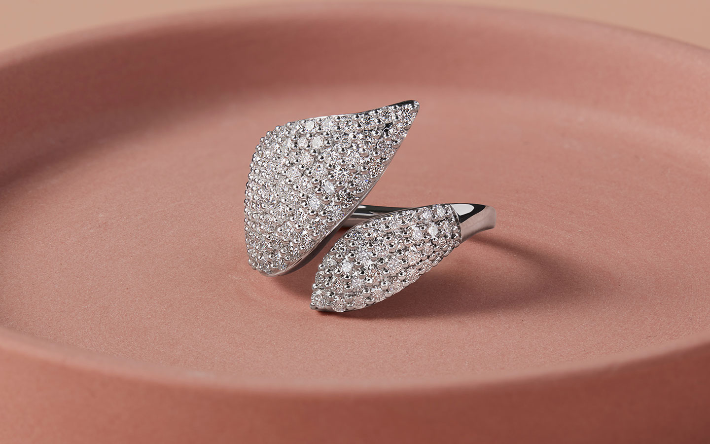 How to Buy and Style Chunky Rings