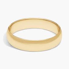 Classic Wedding Ring in 14k Yellow Gold (5mm)