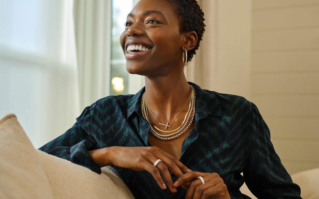 The Guide to Wearing Mixed Metal Jewelry