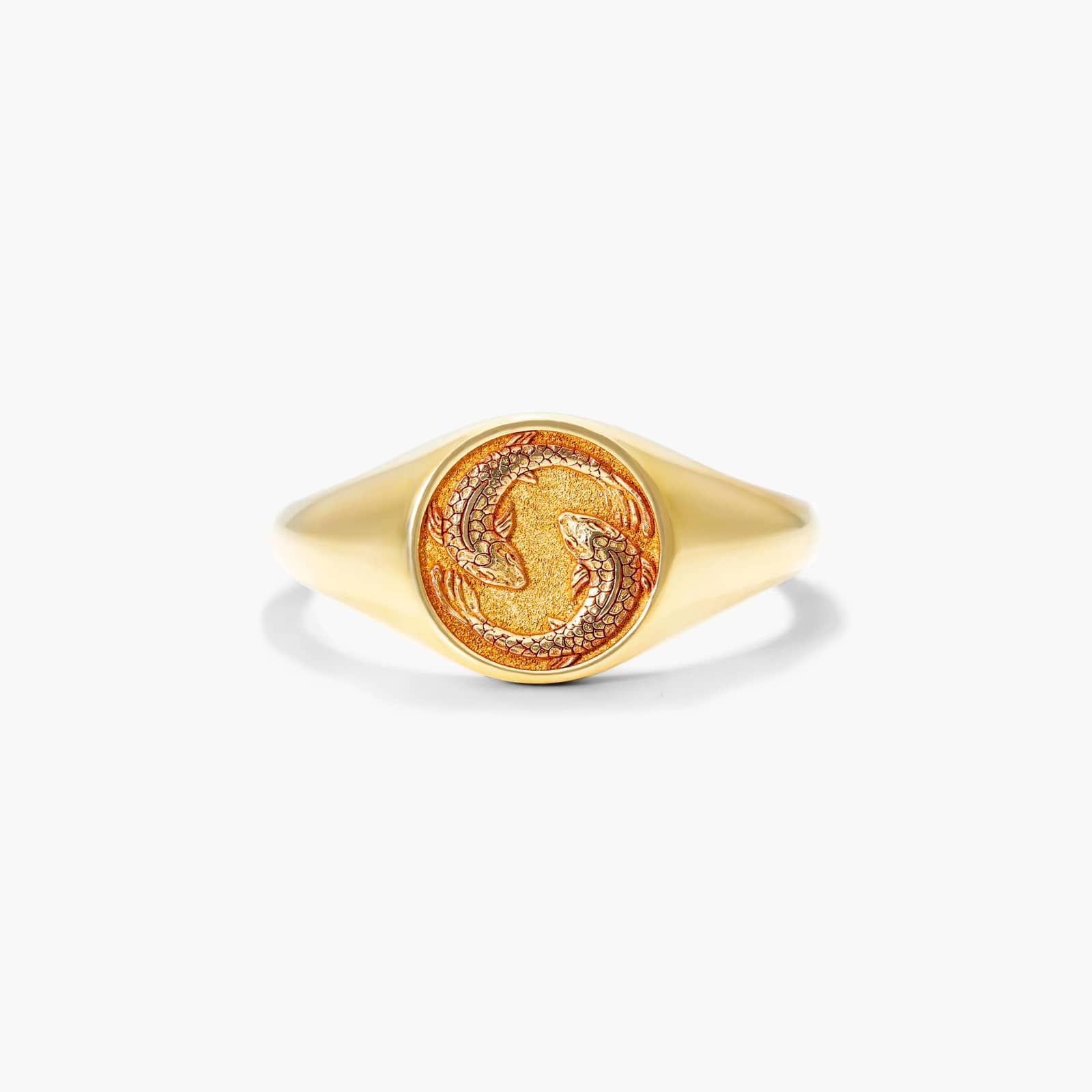Pisces Zodiac Signet Ring In 14k Yellow Gold