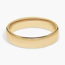 Skyline Comfort Fit Wedding Ring in 14k Yellow Gold