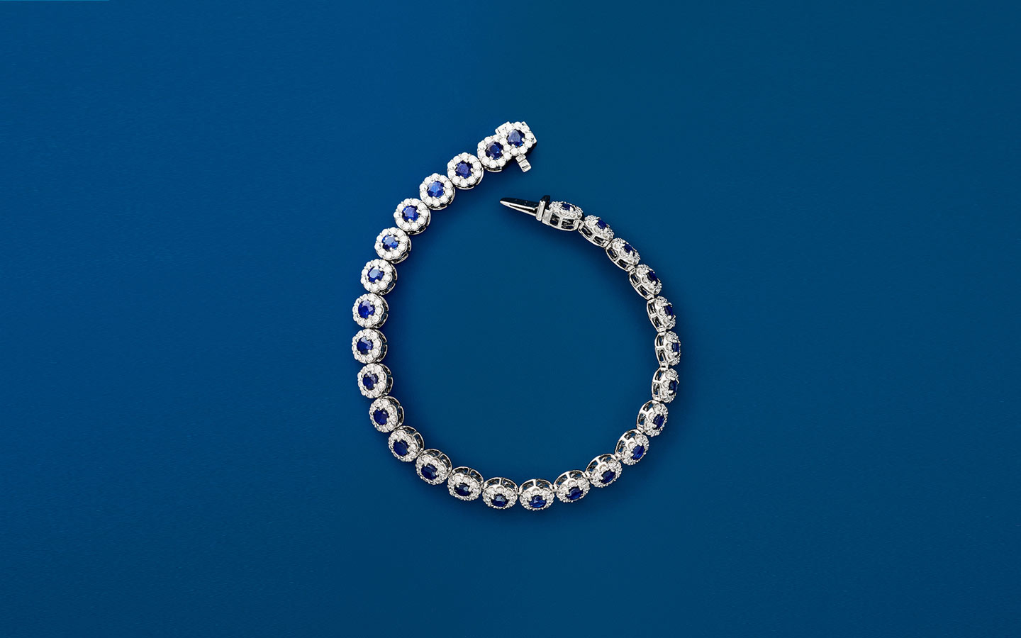 September birthstone bracelet with sapphires