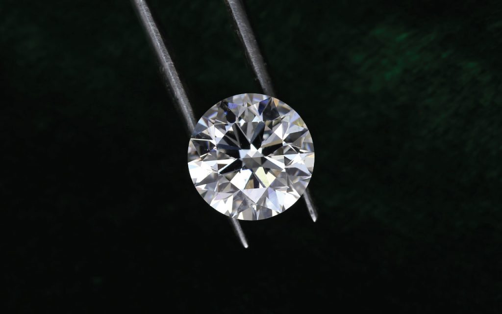 Diamond Color vs. Clarity: Which Is More Important?