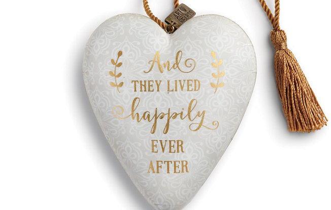 Demdaco heart shaped wall decor keepsake