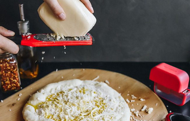 Culinary Tools: Microplane 3 piece pizza night gift set