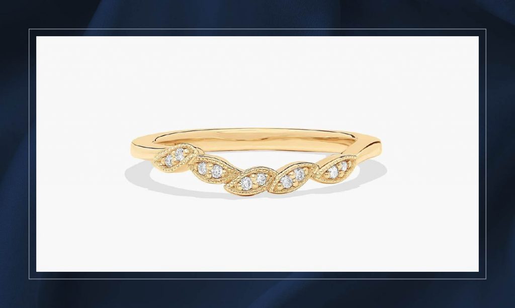 A nature-inspired Blue Nile wedding band.