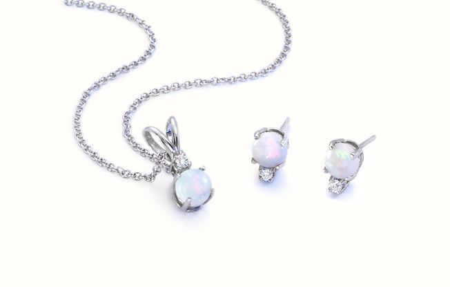 October’s Birthstone: Opal and Tourmaline