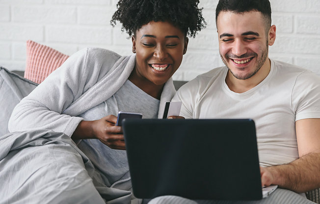 How to Plan Your Wedding Remotely