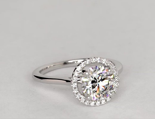Diamond engagement ring