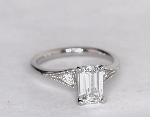 Diamond engagement ring